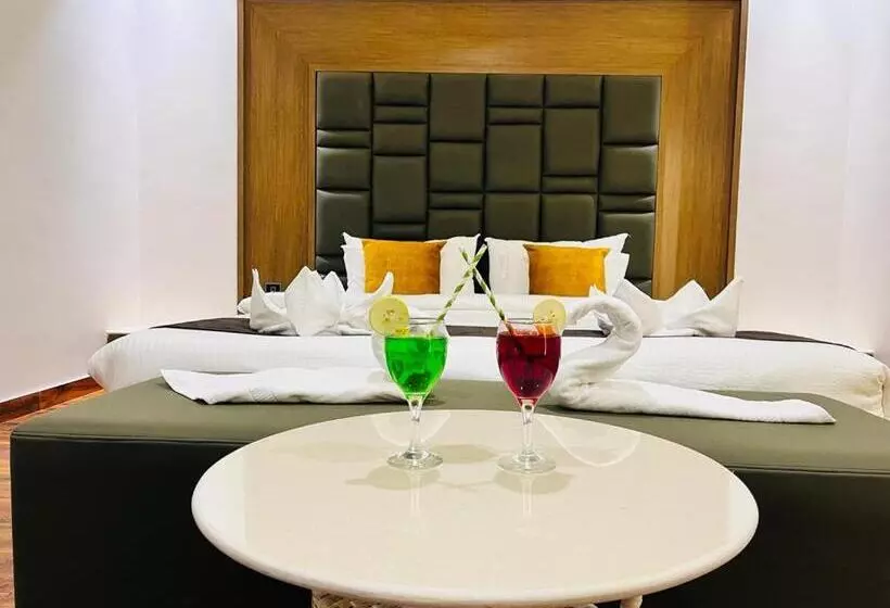 Aravalli Hill Resort