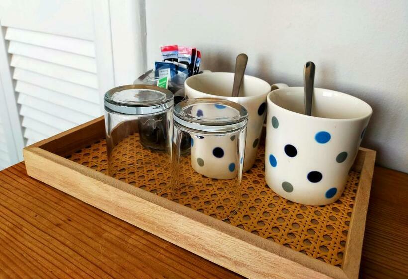 ベッドアンドブレックファースト Seven Bays Stays