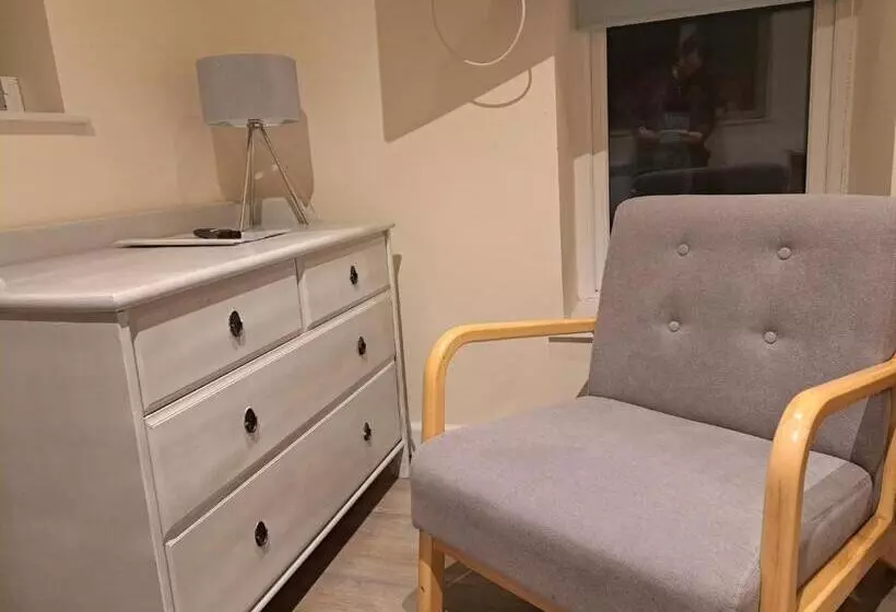 Aamiaismajoitus (B&B) Seven Bays Stays