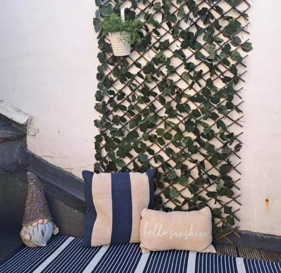 Aamiaismajoitus (B&B) Seven Bays Stays