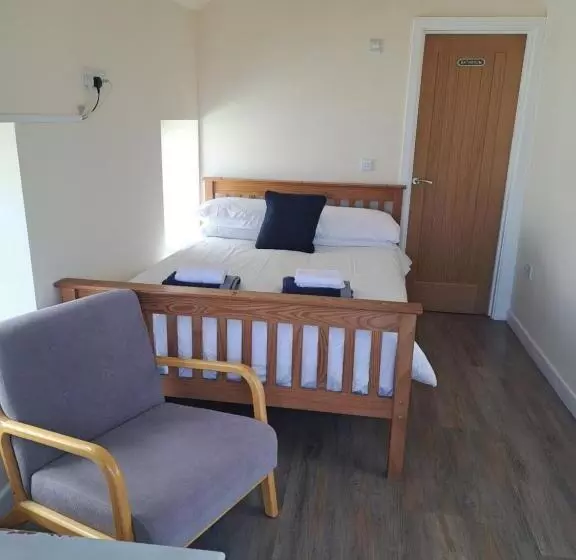 Aamiaismajoitus (B&B) Seven Bays Stays