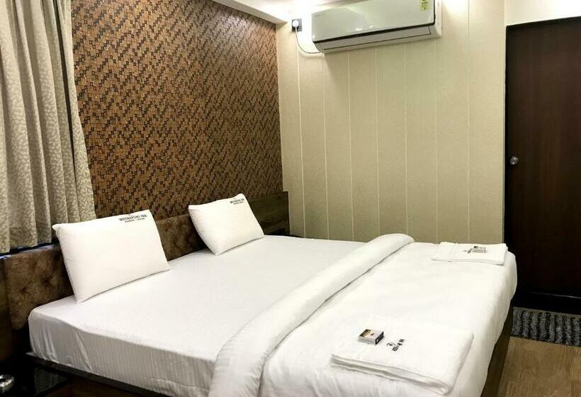 Hotelli Meenakshi Inn