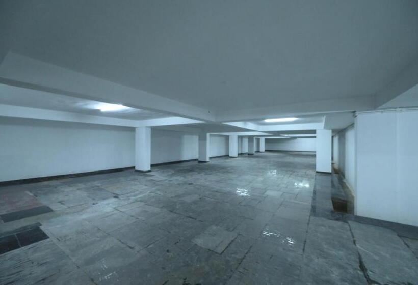 Hotelli Meenakshi Inn