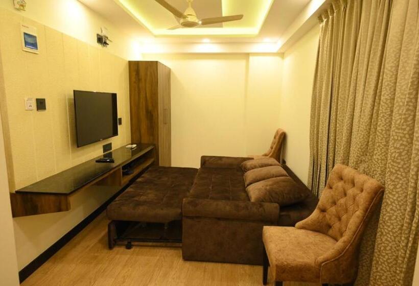 Hotelli Meenakshi Inn