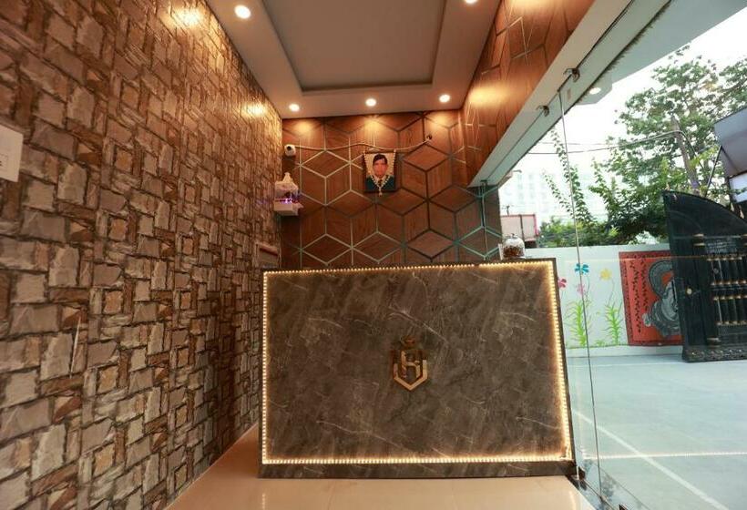 هتل Virasat Retreat