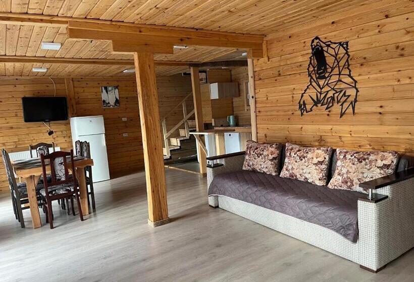 بنسيون Belvedere Karpaty Panorama