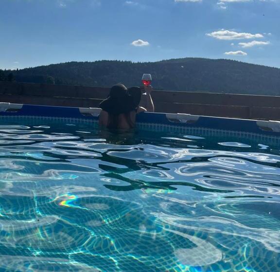 بنسيون Belvedere Karpaty Panorama