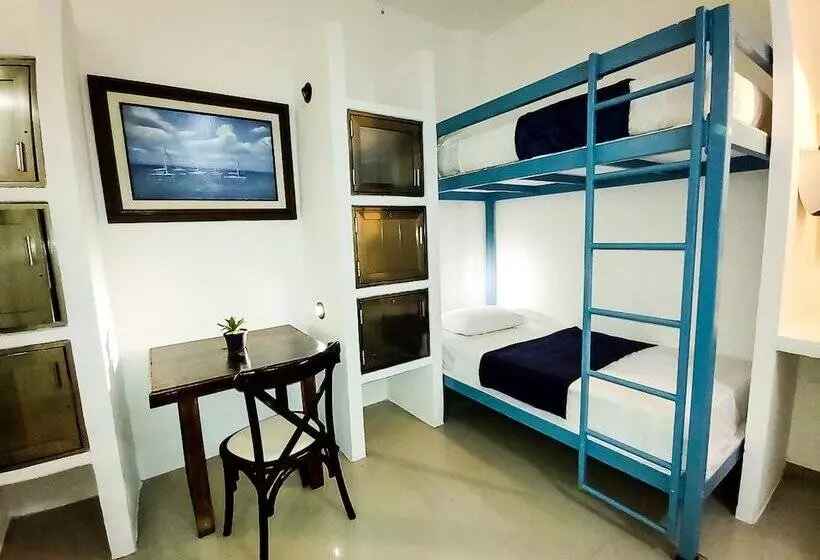 ペンション Hostal Lezzoto 2.5 Beach   Hostel