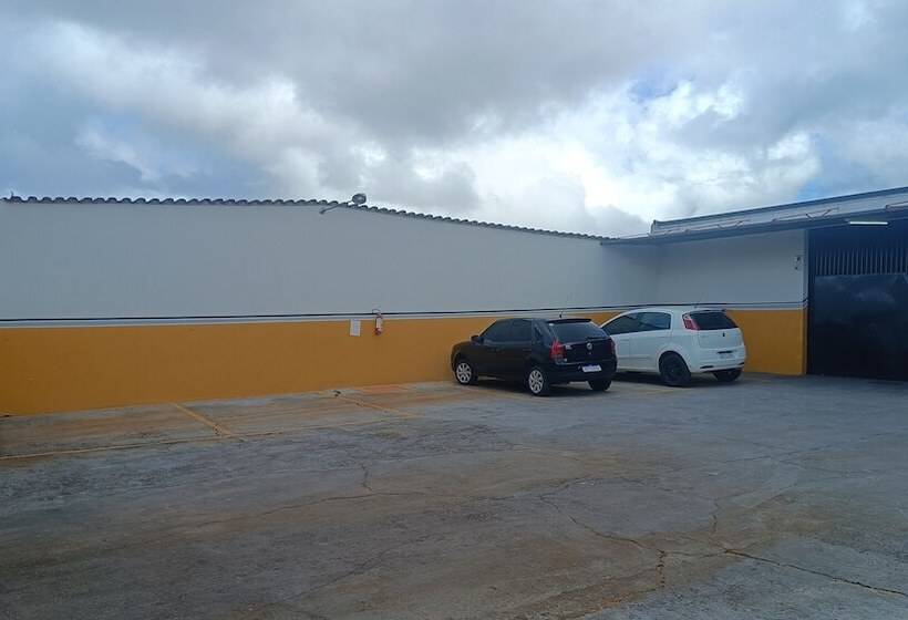 פנסיון Villa Real