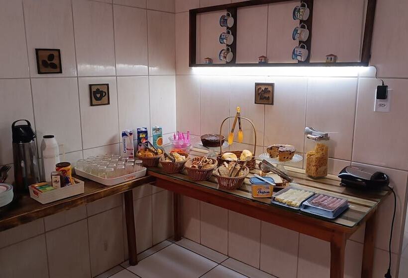 פנסיון Villa Real