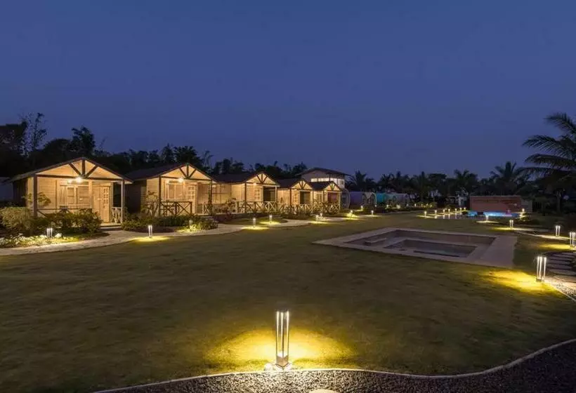 Majatalo Waterscape Retreat