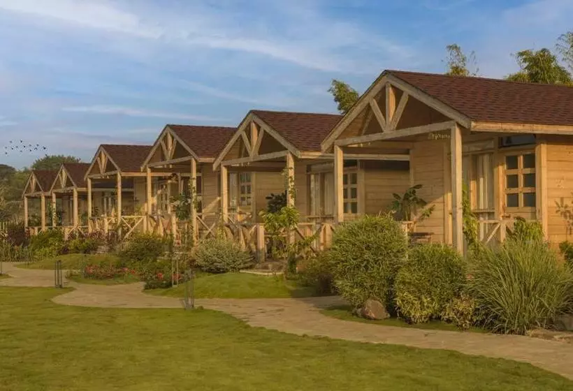 Majatalo Waterscape Retreat