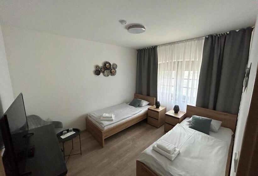 بنسيون Wellness Penzion Marta