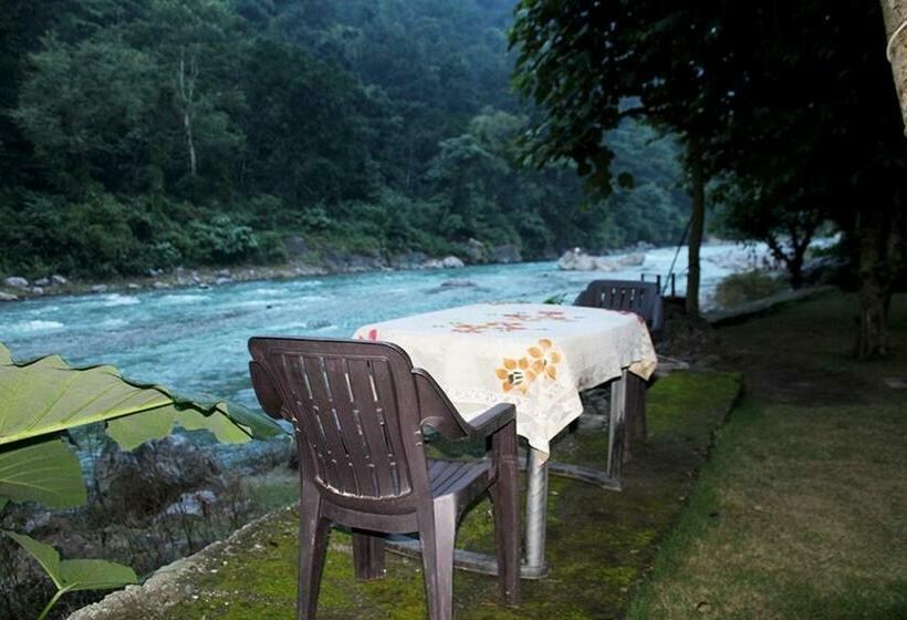 Treepie Resort By Twc S