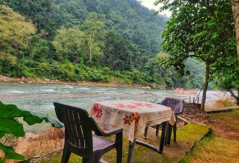 Treepie Resort By Twc S