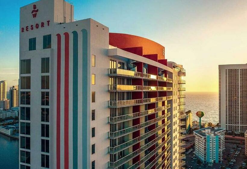 Iconic View   Hotel S Benefits   Low Rates