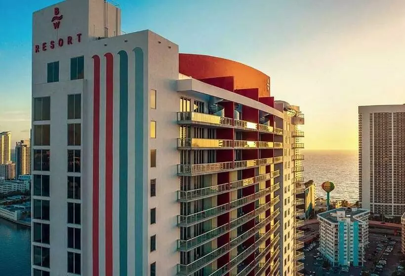 Iconic View   Hotel S Benefits   Low Rates