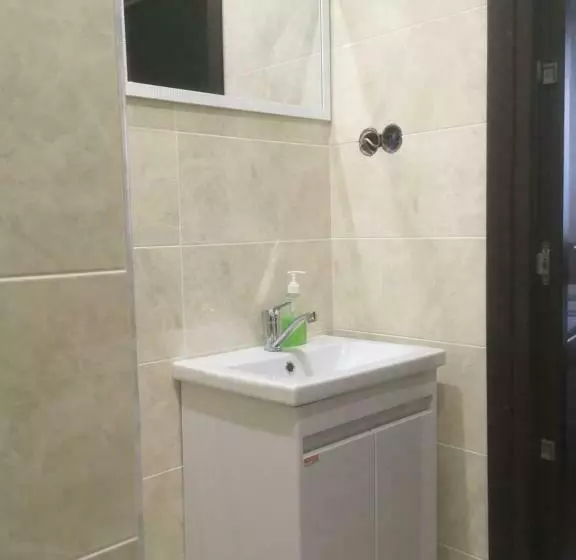 هاستل Mini Hotel Neptun