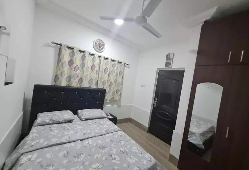 ベッドアンドブレックファースト Nesta Barron  Home Away From Home