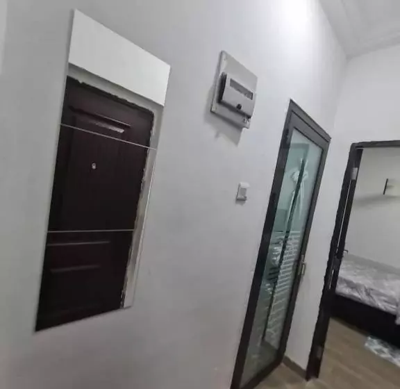 ベッドアンドブレックファースト Nesta Barron  Home Away From Home