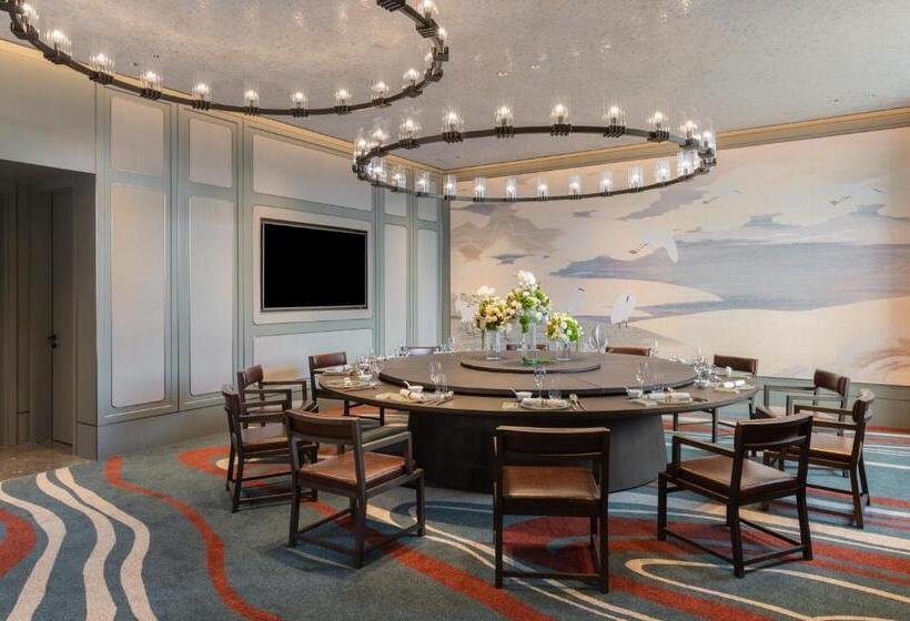 Crowne Plaza Xiamen Jimei Seaview, An Ihg Hotel Free Mini Bar