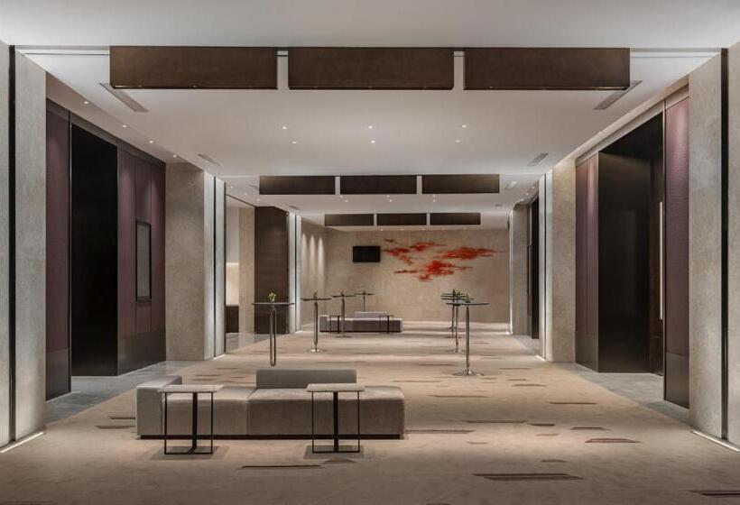 Crowne Plaza Xiamen Jimei Seaview, An Ihg Hotel Free Mini Bar