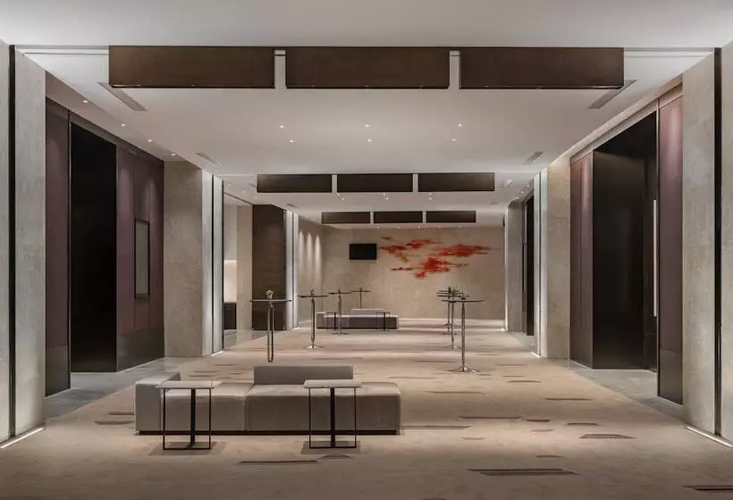 Crowne Plaza Xiamen Jimei Seaview, An Ihg Hotel Free Mini Bar