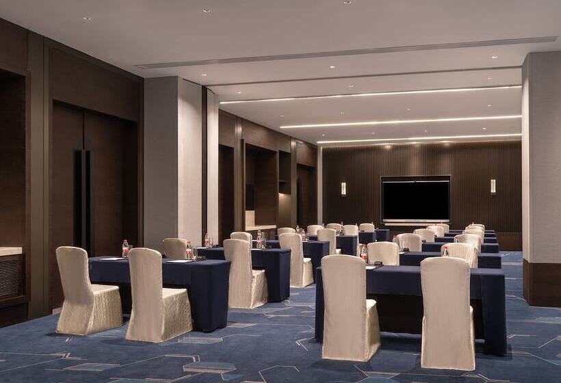 Crowne Plaza Xiamen Jimei Seaview, An Ihg Hotel Free Mini Bar