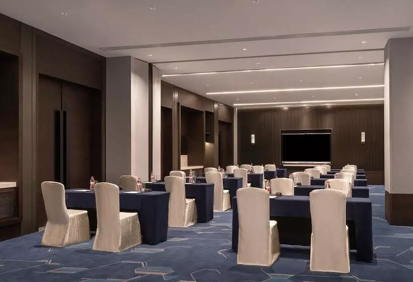 Crowne Plaza Xiamen Jimei Seaview, An Ihg Hotel Free Mini Bar