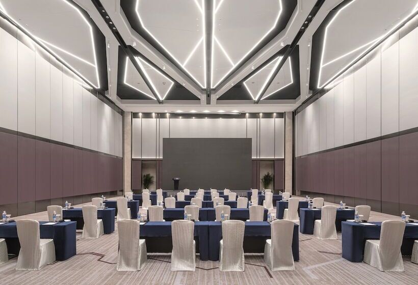 Crowne Plaza Xiamen Jimei Seaview, An Ihg Hotel Free Mini Bar