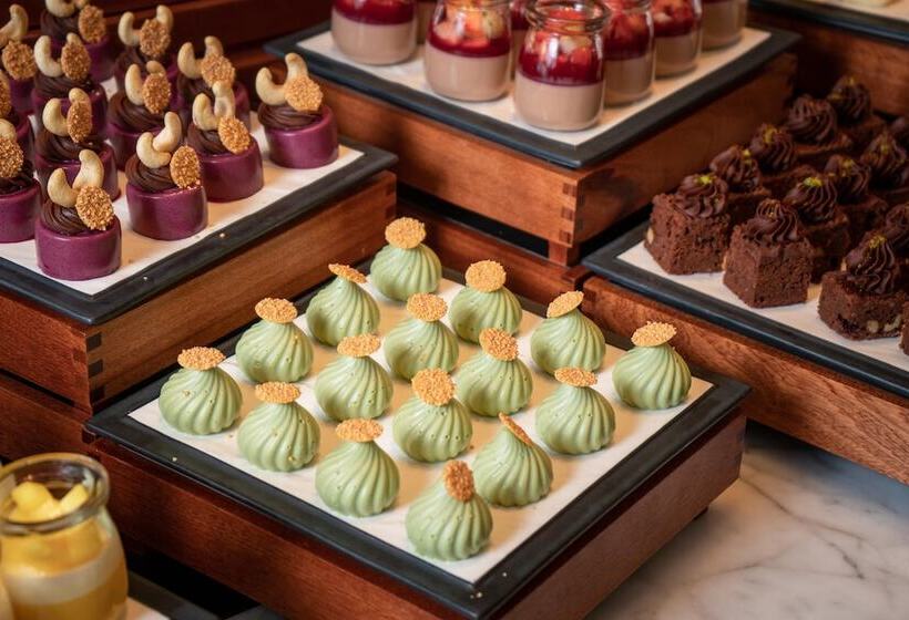 Crowne Plaza Xiamen Jimei Seaview, An Ihg Hotel Free Mini Bar