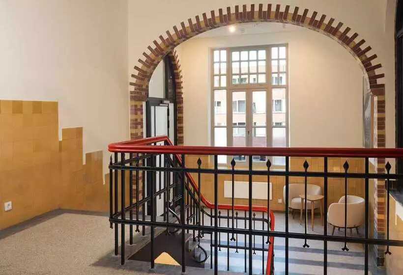 Hotelli Doubletree By Hilton Sittard