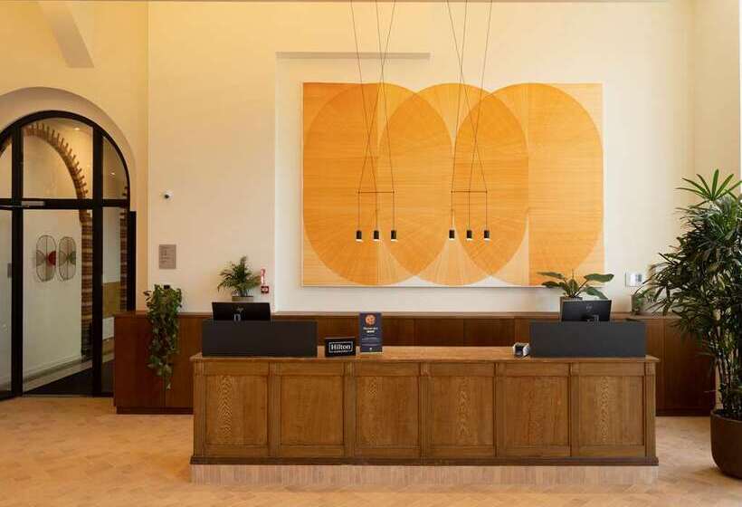 בית מלון כפרי Doubletree By Hilton Sittard