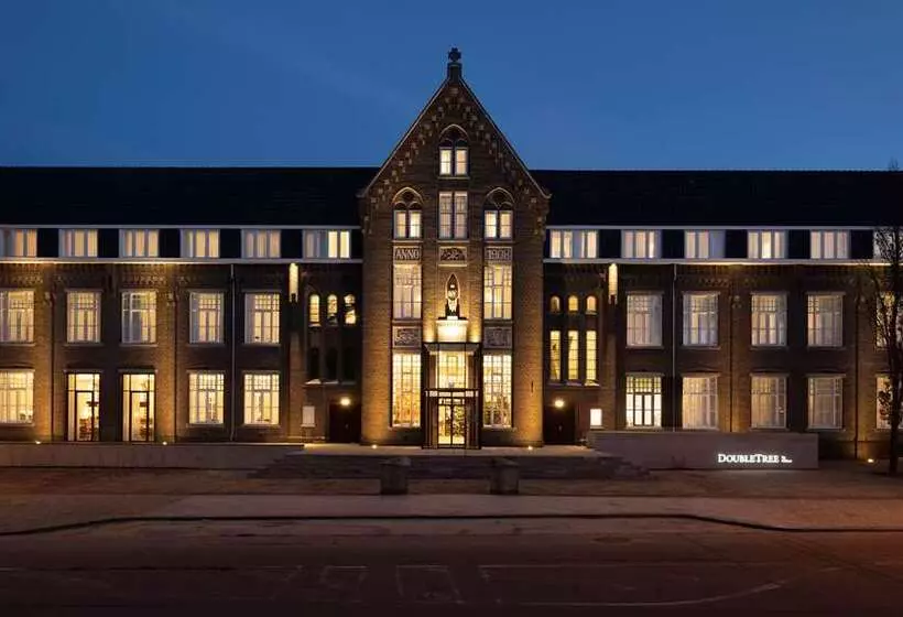 Hotelli Doubletree By Hilton Sittard