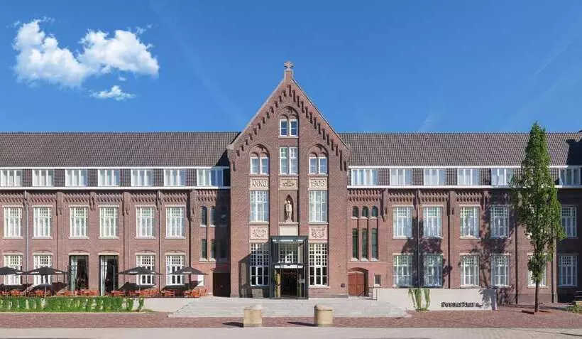 Hotelli Doubletree By Hilton Sittard