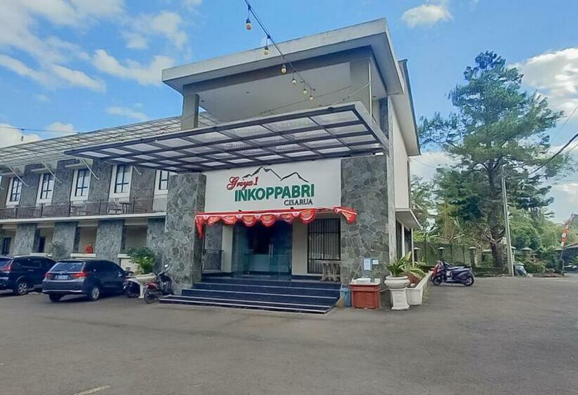 Szálloda Reddoorz Premium @ Griya Inkoppabri Cisarua Puncak