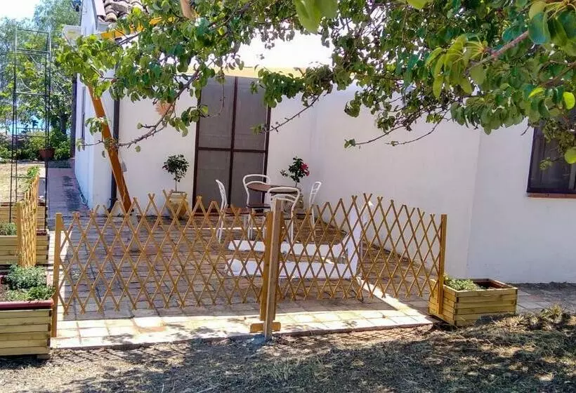Hotelli Tenuta Rara Avis