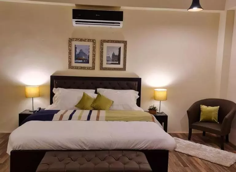 هتل The Mandarin Inn