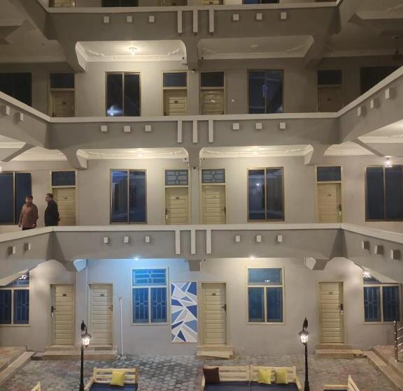 هتل The Mandarin Inn