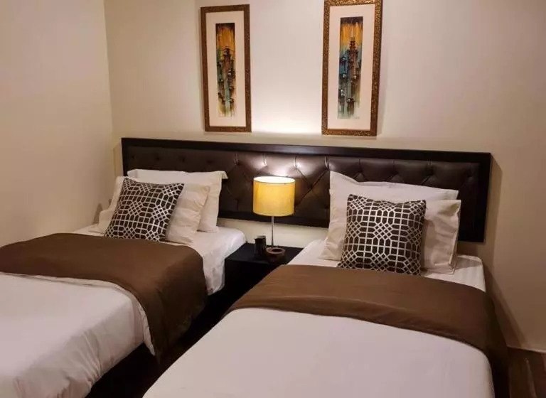 هتل The Mandarin Inn