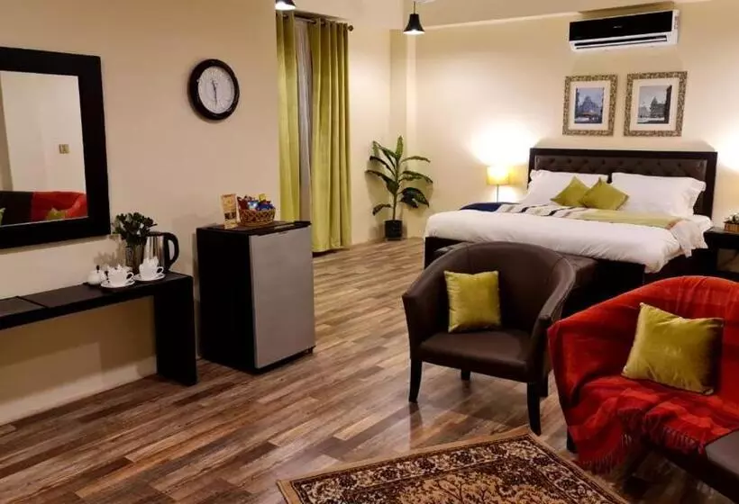 هتل The Mandarin Inn