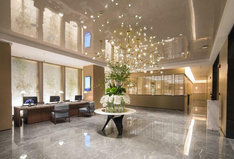 Microtel By Wyndham Kunming City Center