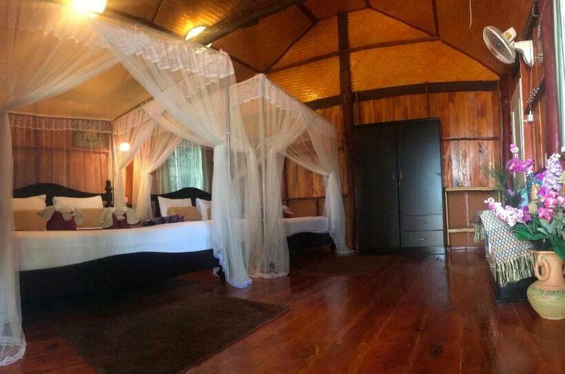 膳宿费 Kohjum Seafront Resort