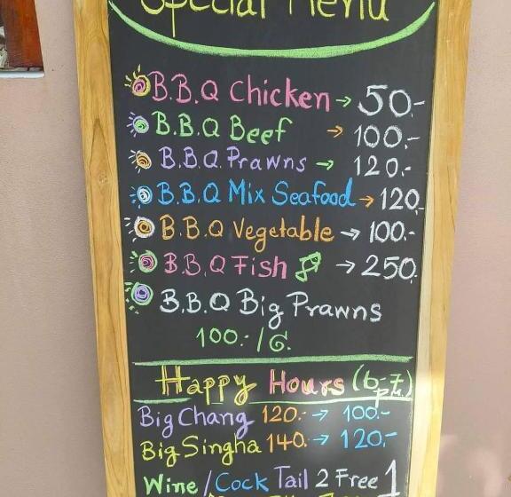 膳宿费 Kohjum Seafront Resort