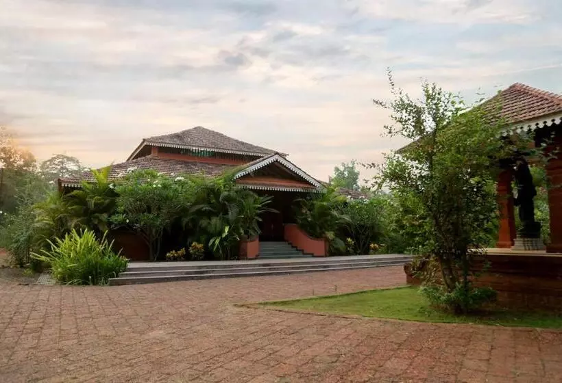 Lomakeskus Sarth Ayurveda Retreat And Wellness Centre