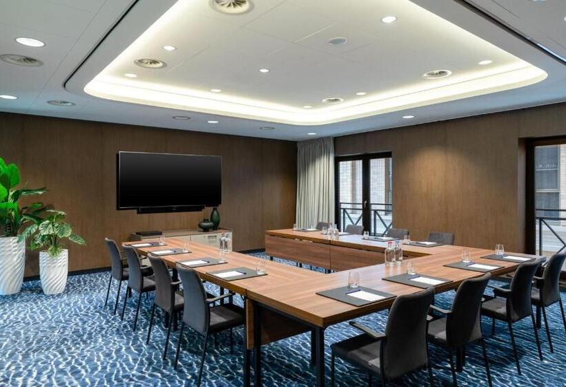 هتل The Den, Shertogenbosch, A Tribute Portfolio