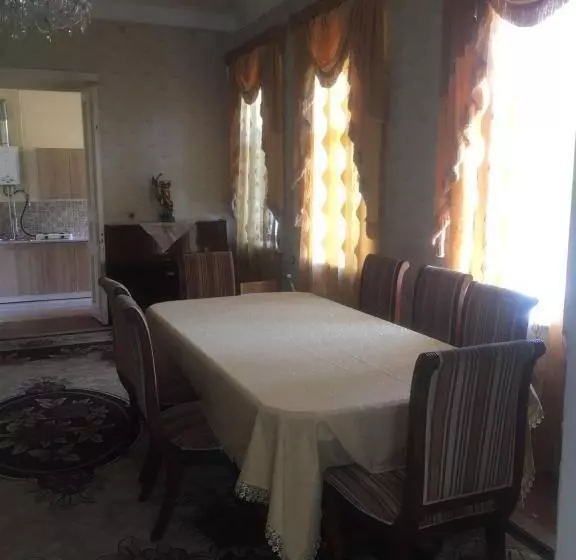 پانسیون Guest House Kumayri