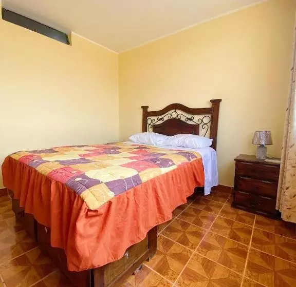 پانسیون Hospedaje Anais