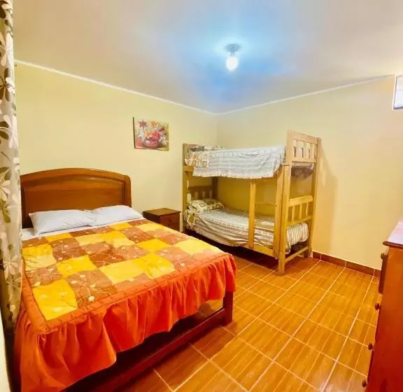 پانسیون Hospedaje Anais