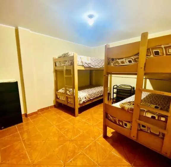 پانسیون Hospedaje Anais